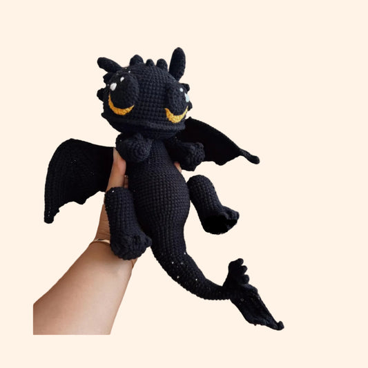 GIANT TOOTHLESS & LIGHT FURRY