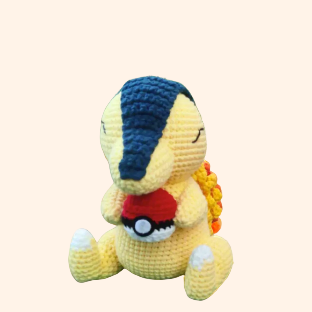 GIANT POKÉMON - CYNDAQUIL